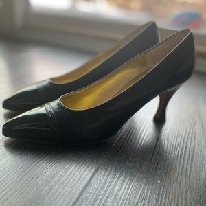Vintage Bruno Magli Italian Made Size 8.5 Black Heels/Pumps